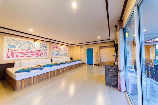 Hotel The Harbor Front เกาะล้าน Zewnętrze zdjęcie